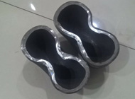 D caps